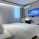 Hi Inn Shanghai Zhongshan Park Branch